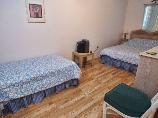 115 Lochness Ln - Photo 3 of 9