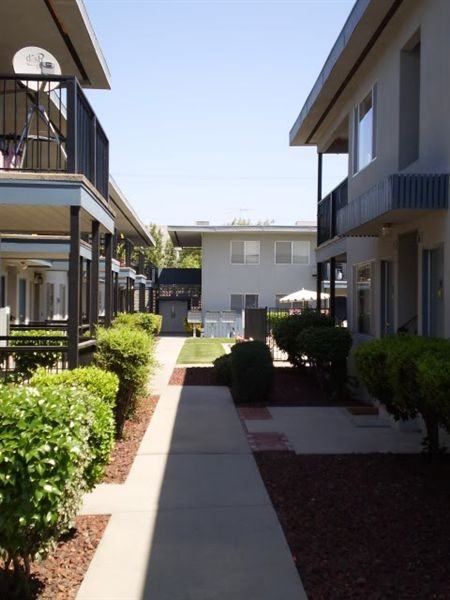 Village Apartments 300 E Granger Ave, Modesto, CA 95350 Zumper