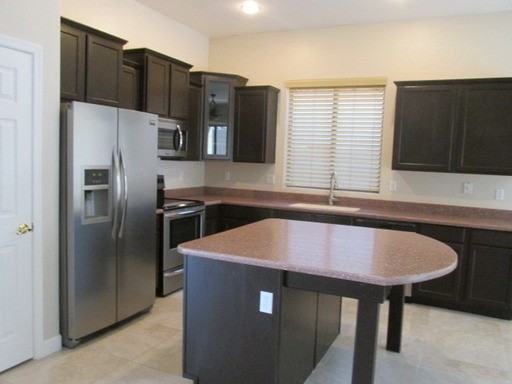 2946 W Silver Fox Way - Photo 3 of 10