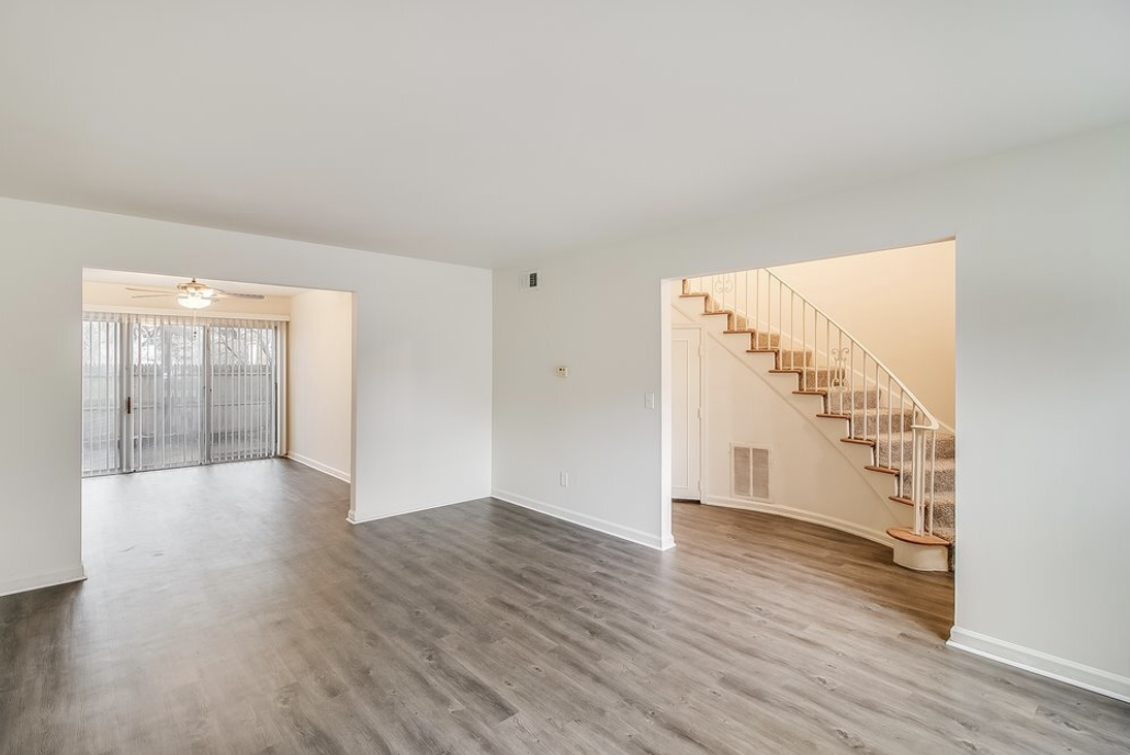 Jamestown Apartments & Townhomes - Photo 6 of 60