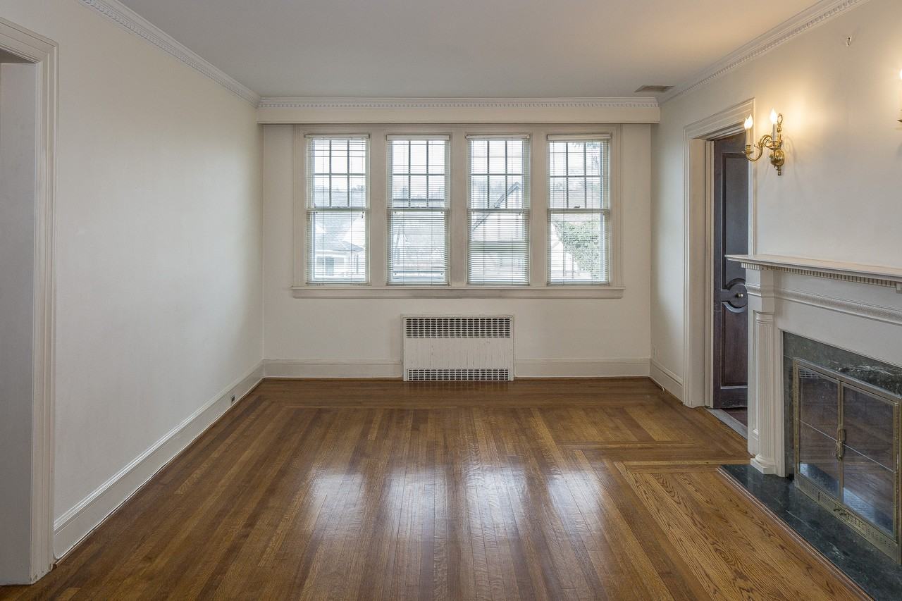 130 Sagamore Rd - Photo 2 of 25