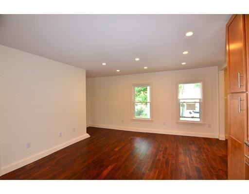 37 Spruce St #37 - Photo 3 of 16