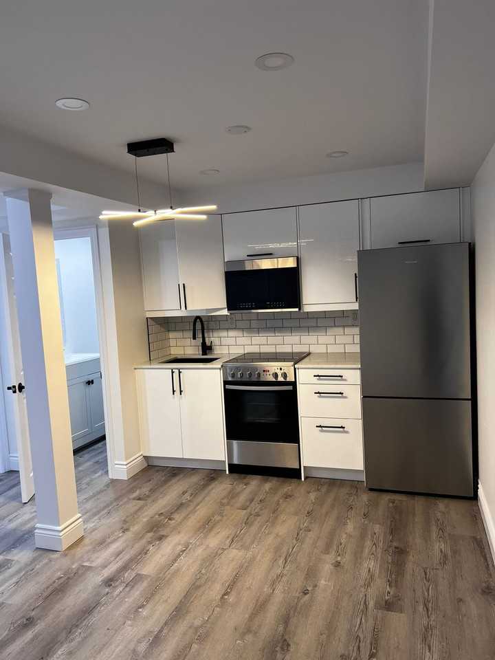 3218 Jinnies Way - Photo 2 of 5