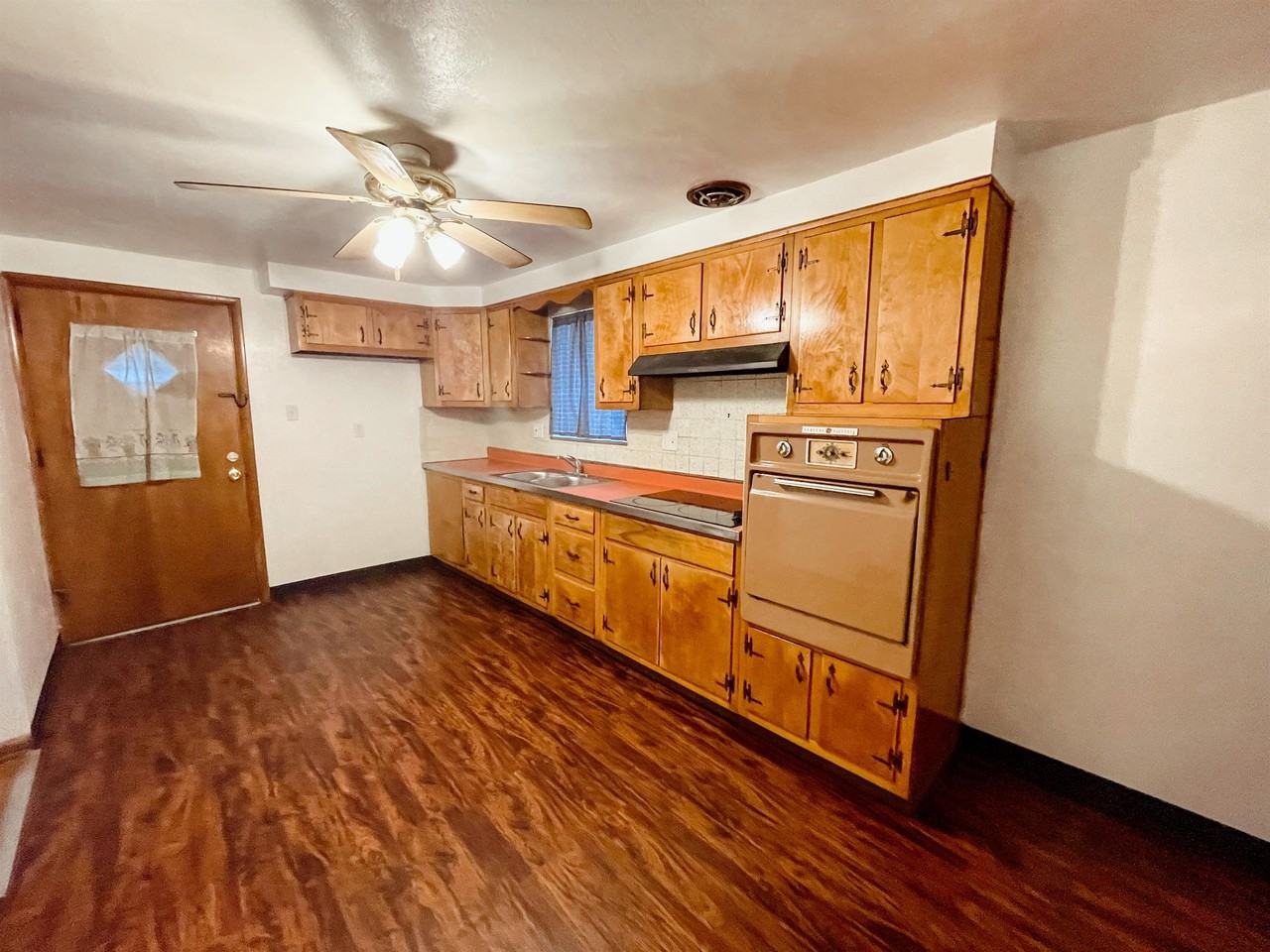 528 Cypress Aly #1 - Photo 6 of 14