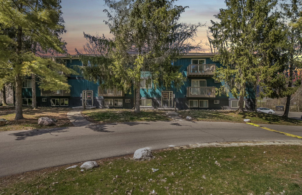 Sandstone Creek - Photo 4 of 20