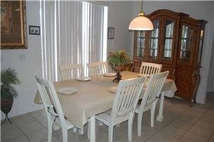 131 Willow View Dr - Photo 2 of 9