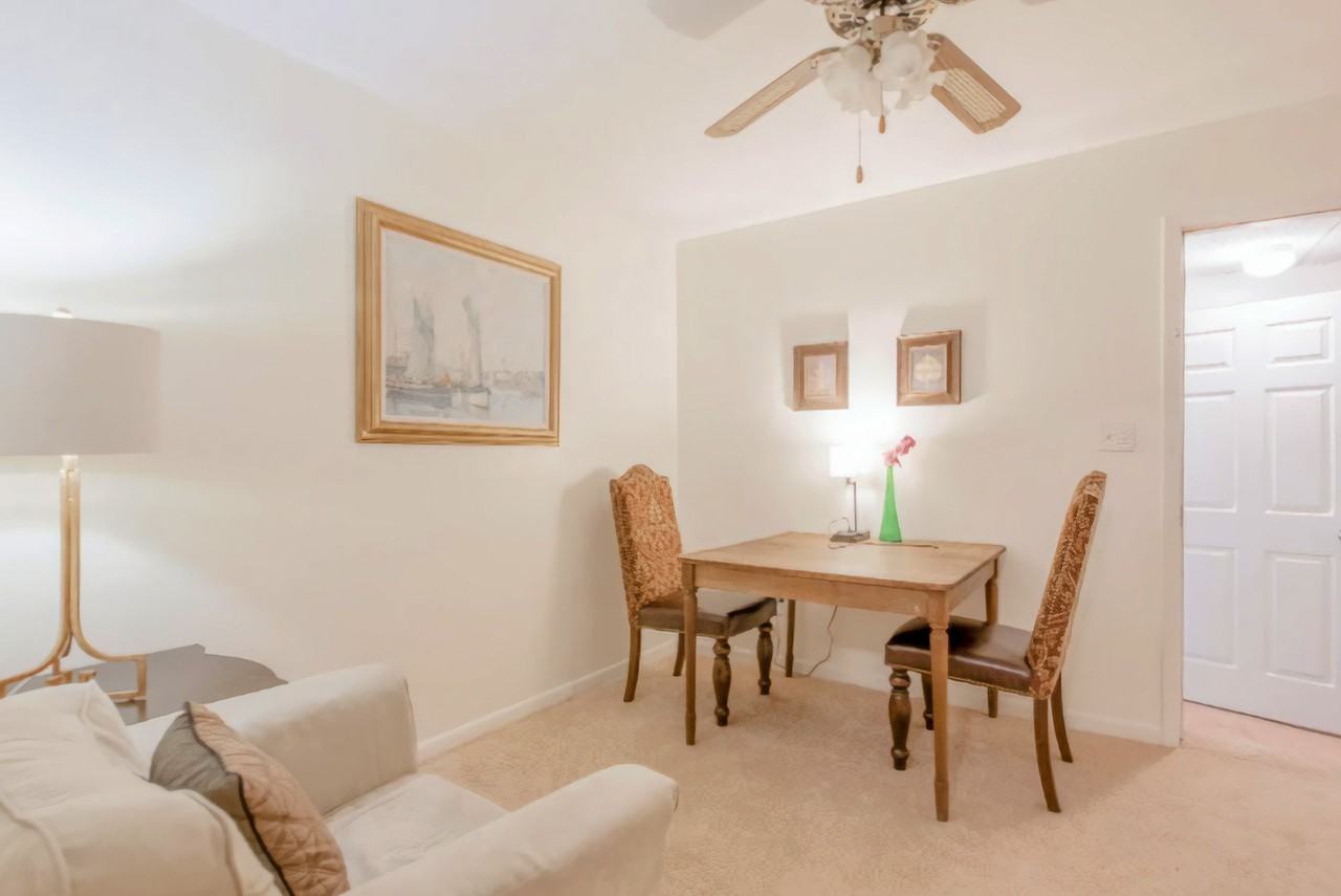 Hilton Dr - Photo 2 of 4