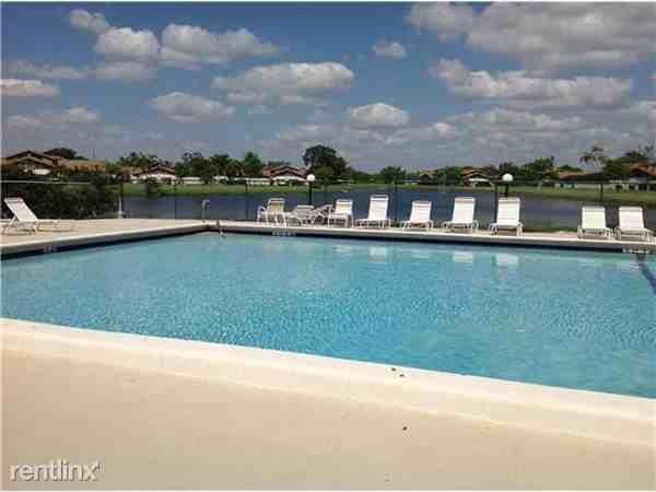 9316 Boca Gardens Pkwy - Photo 3 of 4