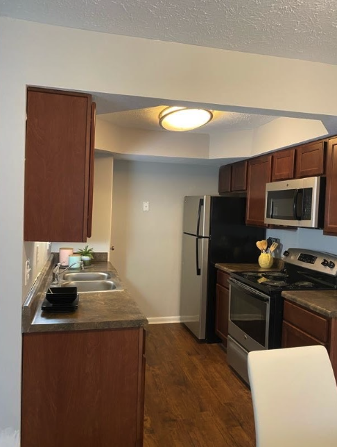 Stone Creek - Photo 5 of 84