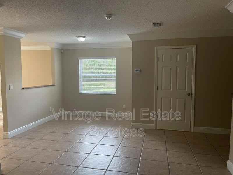 4153 Winding River Way - Photo 5 of 25