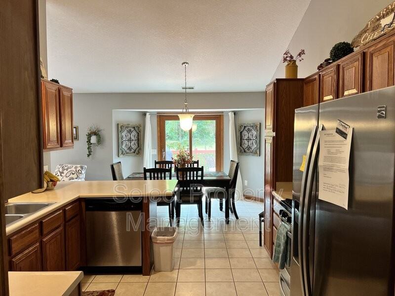 8329 Burnt Ember Pl - Photo 6 of 29