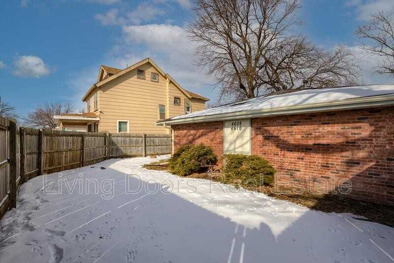 4610 Adams St - Photo 2 of 16