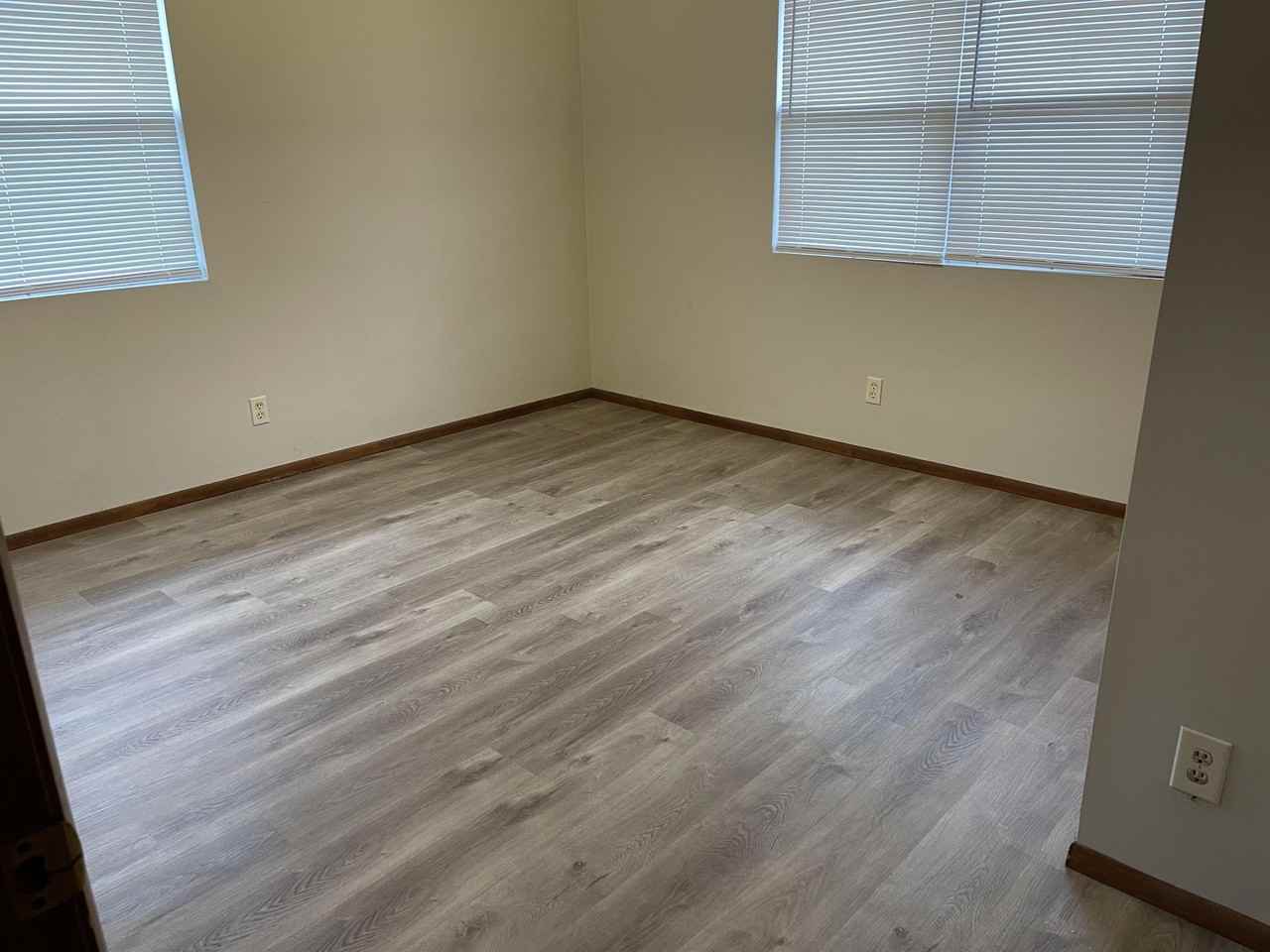 2128 Woodside St #1 - Photo 7 of 7