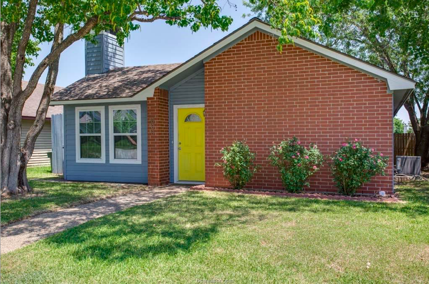 808 Kalanchoe Ct #1