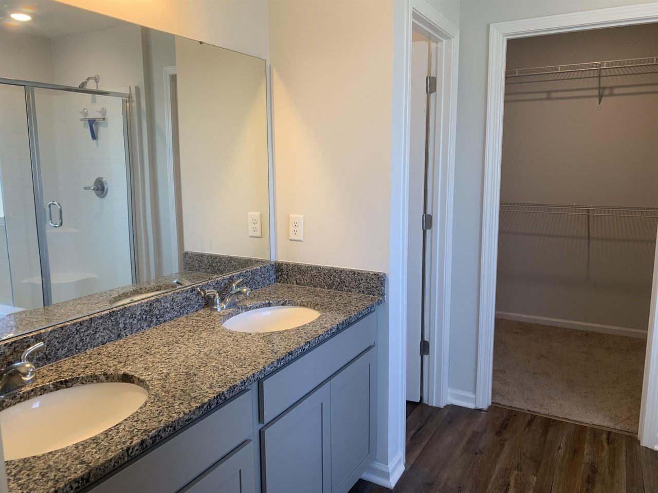 P042 481 Tondee Way #1 - Photo 6 of 10