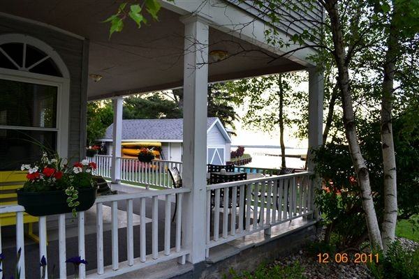 Hamlin Lake Apartments - Photo 3 of 3