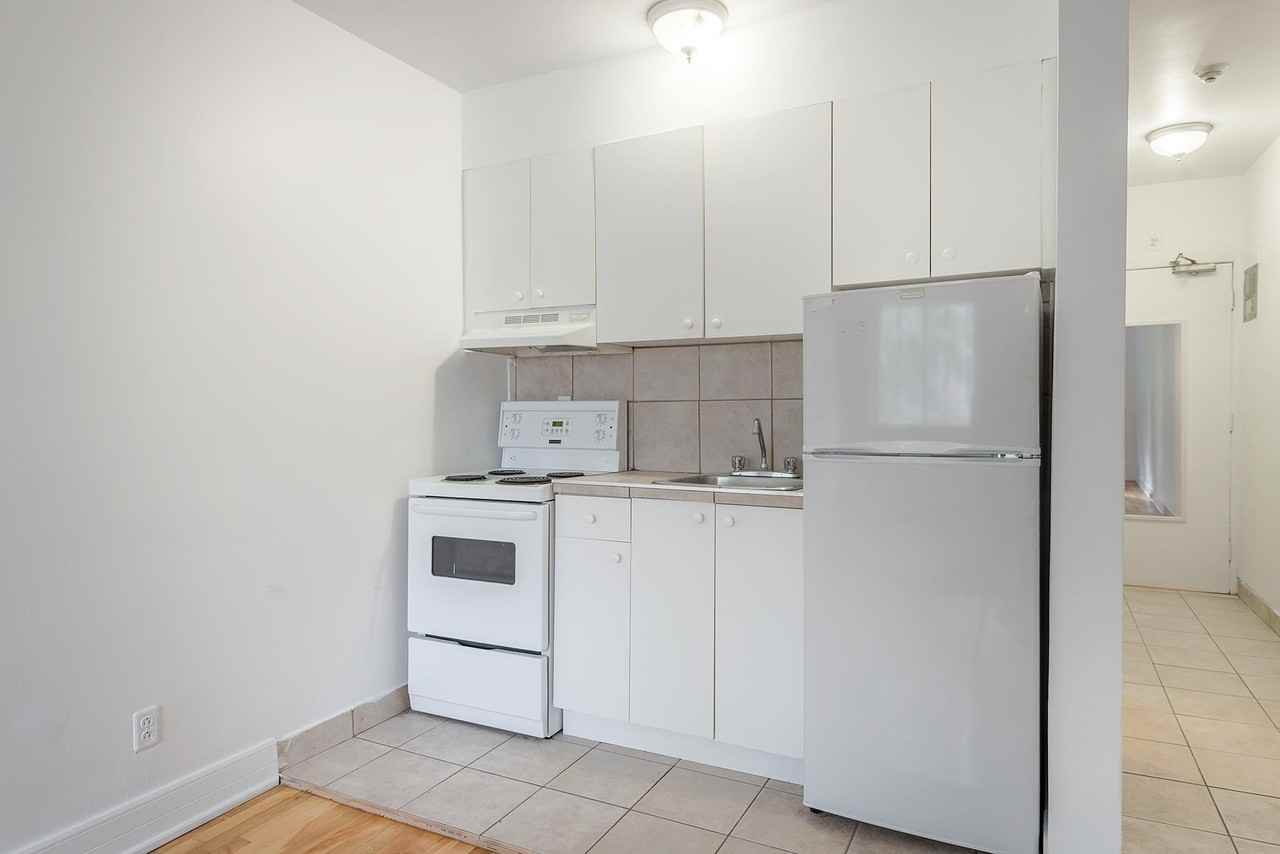 3466 Aylmer Apartments 3484 Rue Aylmer, Montréal, QC H2X 2B6 Zumper