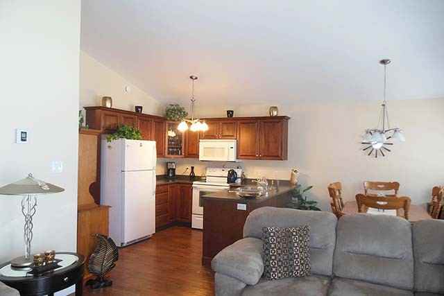 The Joshua Apartments - Photo 2 of 6