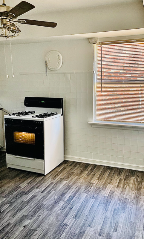 1539 Mclaran Ave #1E - Photo 6 of 13