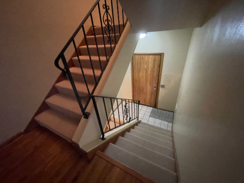 3727 Ne Colonial Dr - Photo 2 of 29