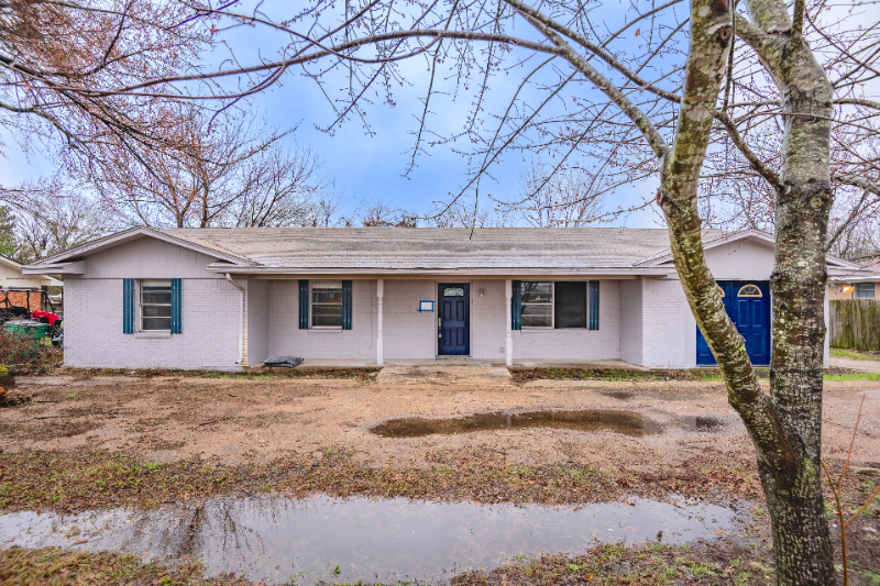 510 Post Oak Rd - Photo 2 of 17