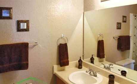 9051 S Normandale St - Photo 3 of 6