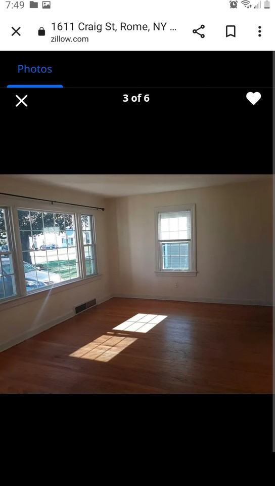 1611 Craig St - Photo 2 of 6