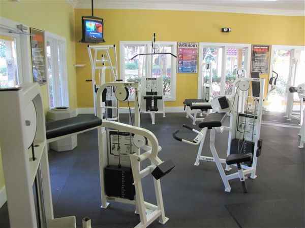 Grande Oasis at Carrollwood - Photo 2 of 8