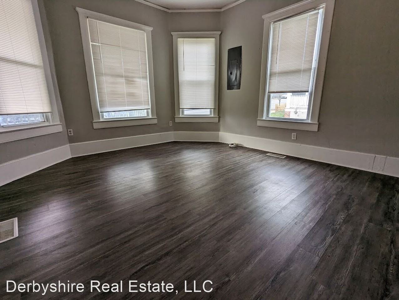 804 Rivermont Ave - Photo 3 of 12