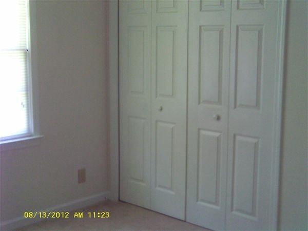 59 Quarry Dr - Photo 3 of 6