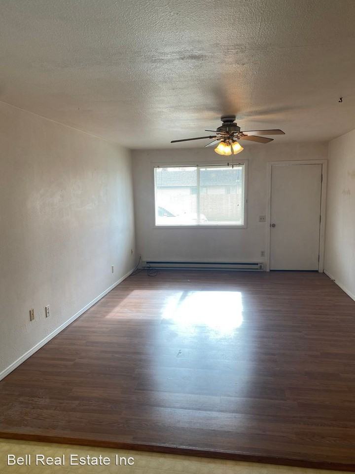 450/460 E. 4th Ave. - Photo 3 of 9