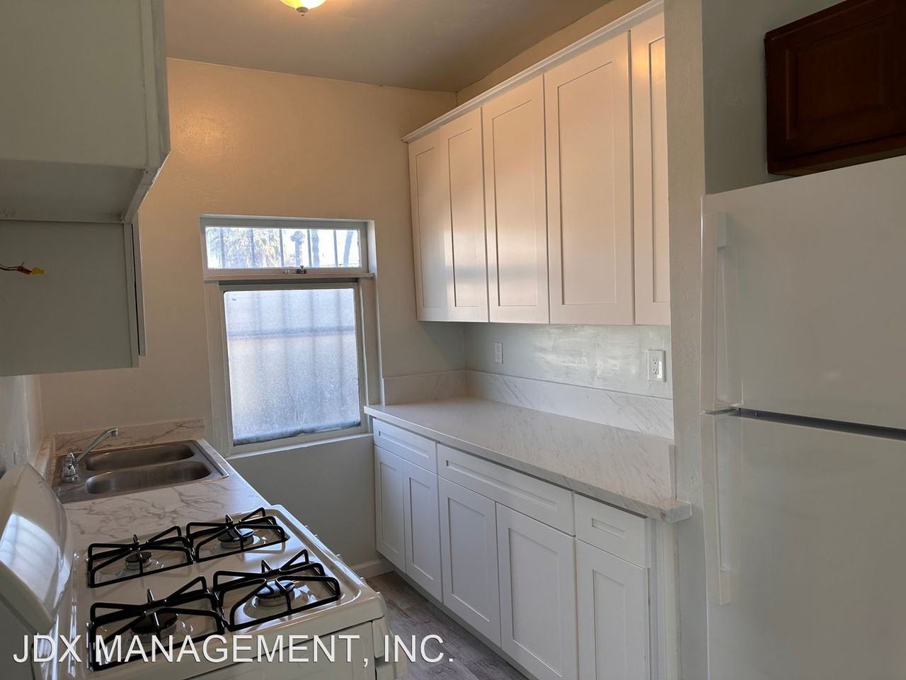 194652 HARRISON AVENUE 1946 Harrison Ave, San Diego, CA 92113