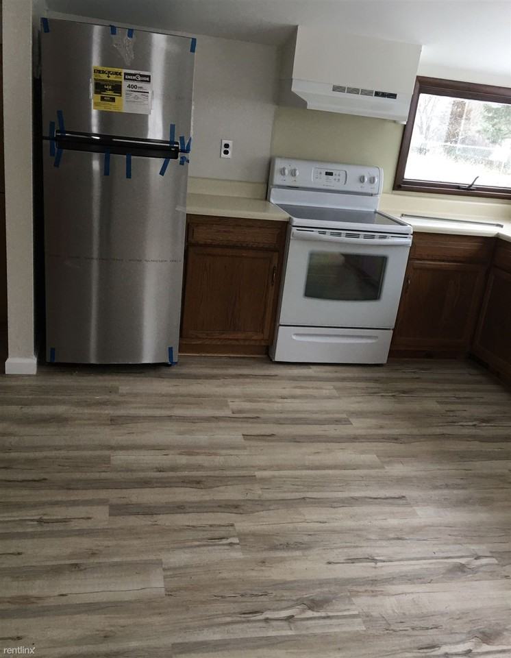 64 Homestead Ln - Photo 2 of 14