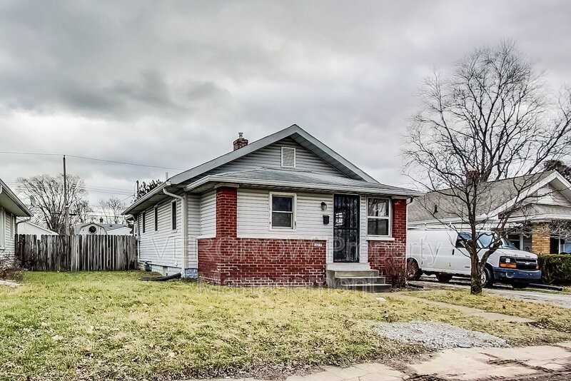 1417 N Denny St - Photo 3 of 29