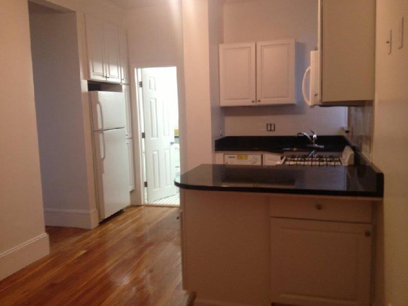 67 Hemenway St #25 - Photo 2 of 2