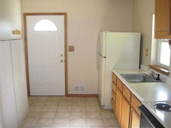 2327 Richwood Rd - Photo 2 of 5