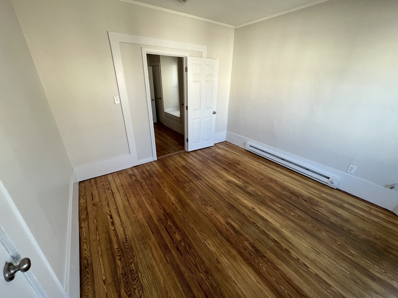 28 Tallman St - Photo 2 of 7