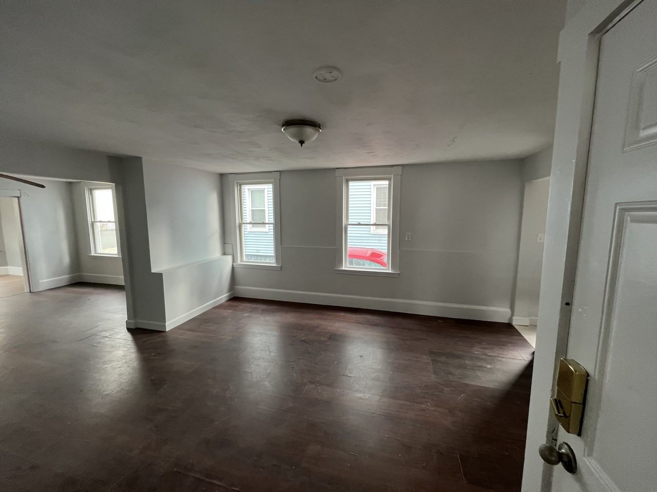 21 Ashley St - Photo 3 of 9