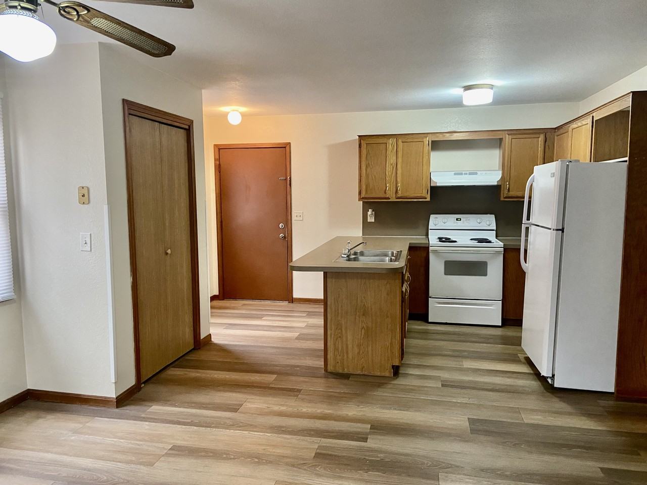 2676 Kragspough Court - Photo 2 of 8