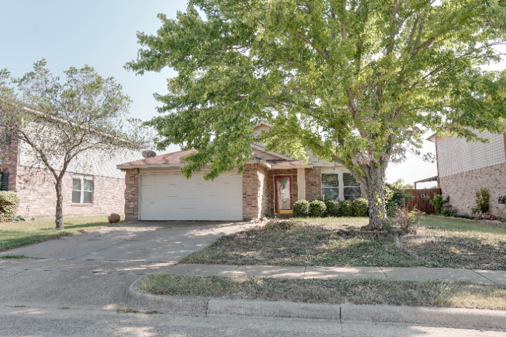 513 Oriel Cir - Photo 2 of 28