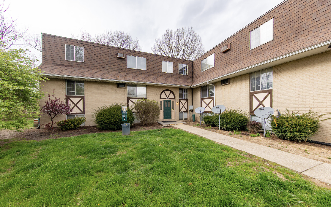 Legends Pointe - Photo 5 of 33