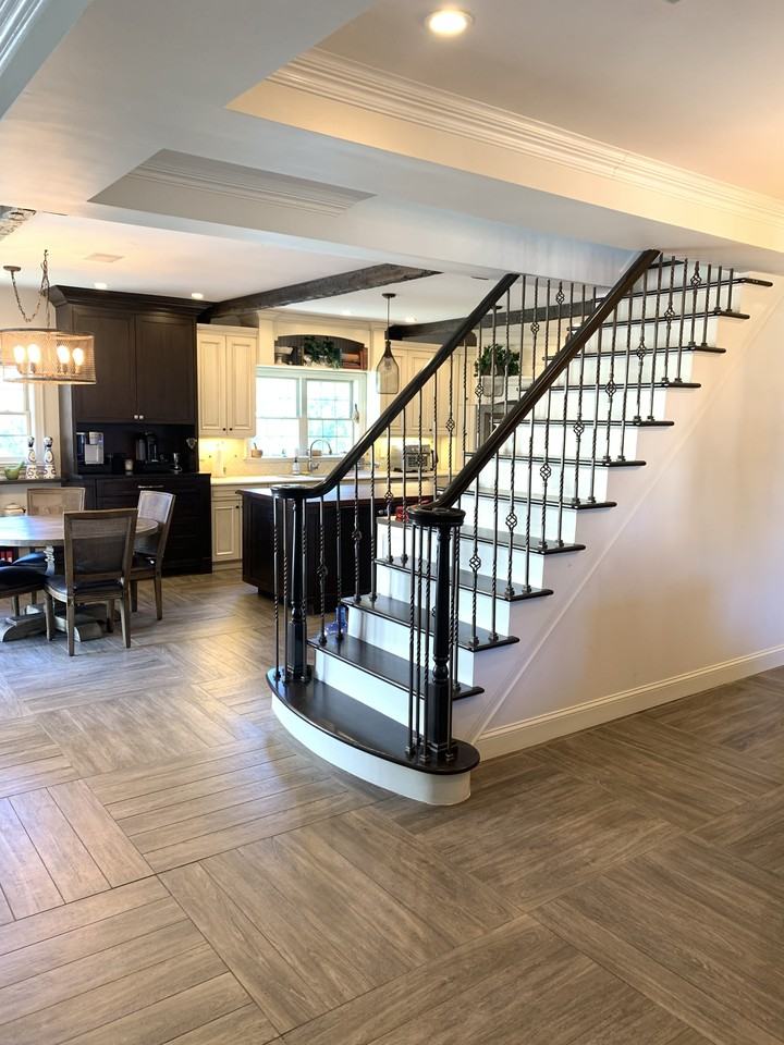 180 Bermuda Street - Photo 3 of 30