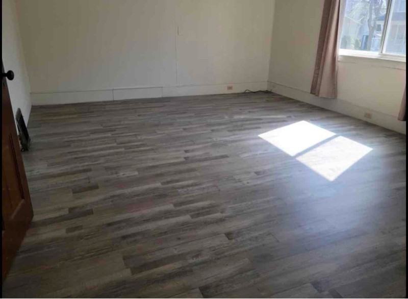 600 18th St - Photo 6 of 8