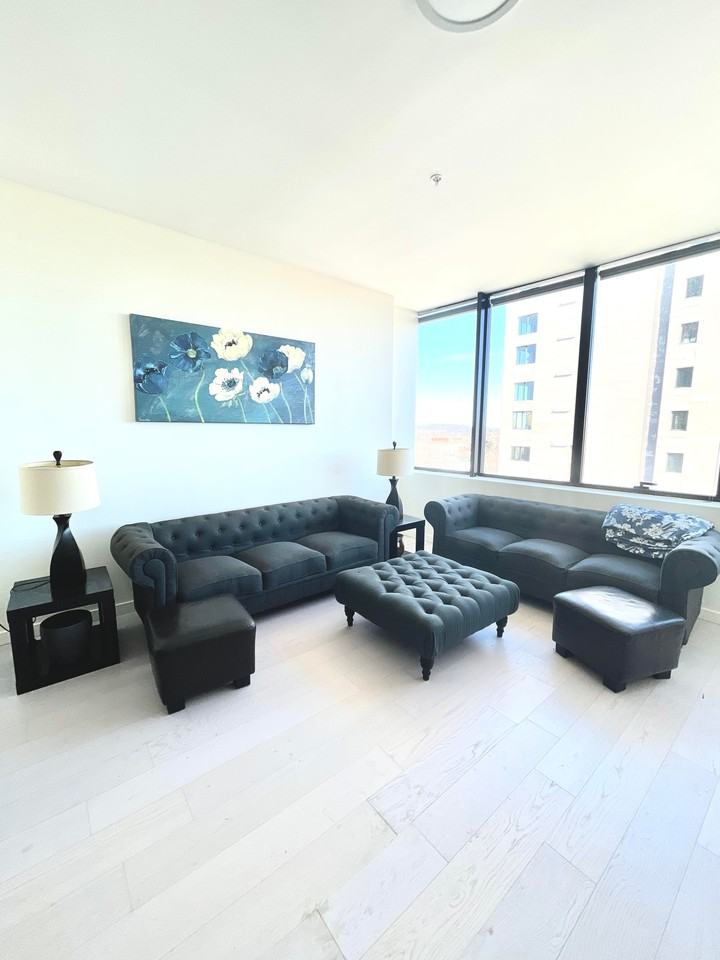 258 S Harrison St #1106 - Photo 2 of 10