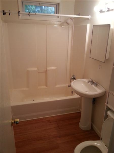 1348 N Jenison Ave - Photo 3 of 4