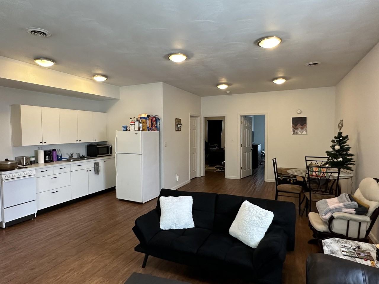 575 Nixon Ave #575 - Photo 2 of 9