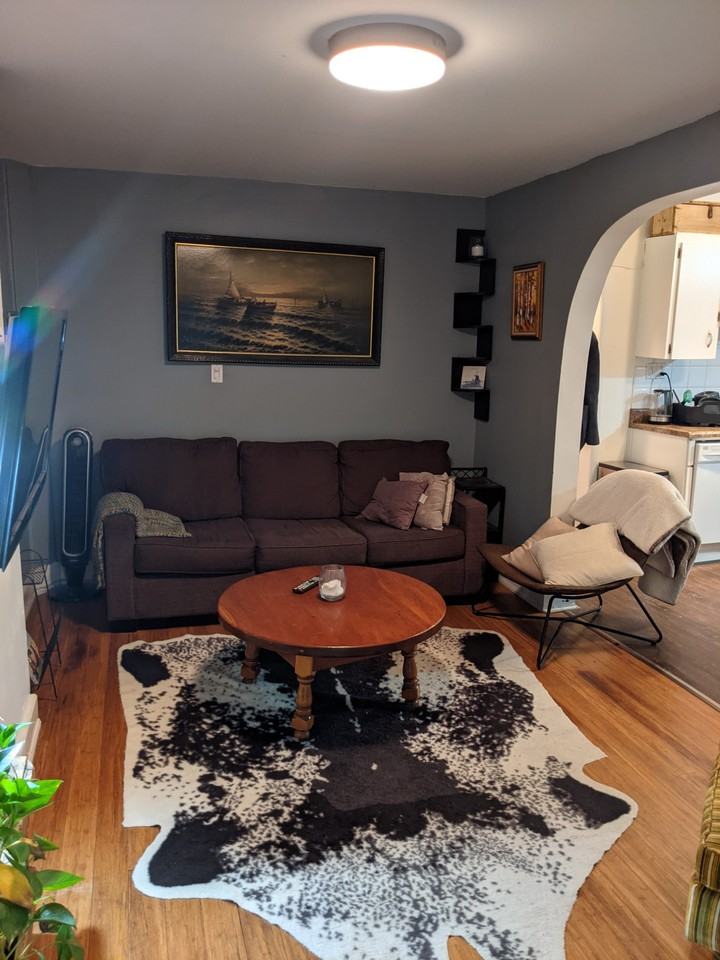 882 College Street #2 - Photo 3 of 8