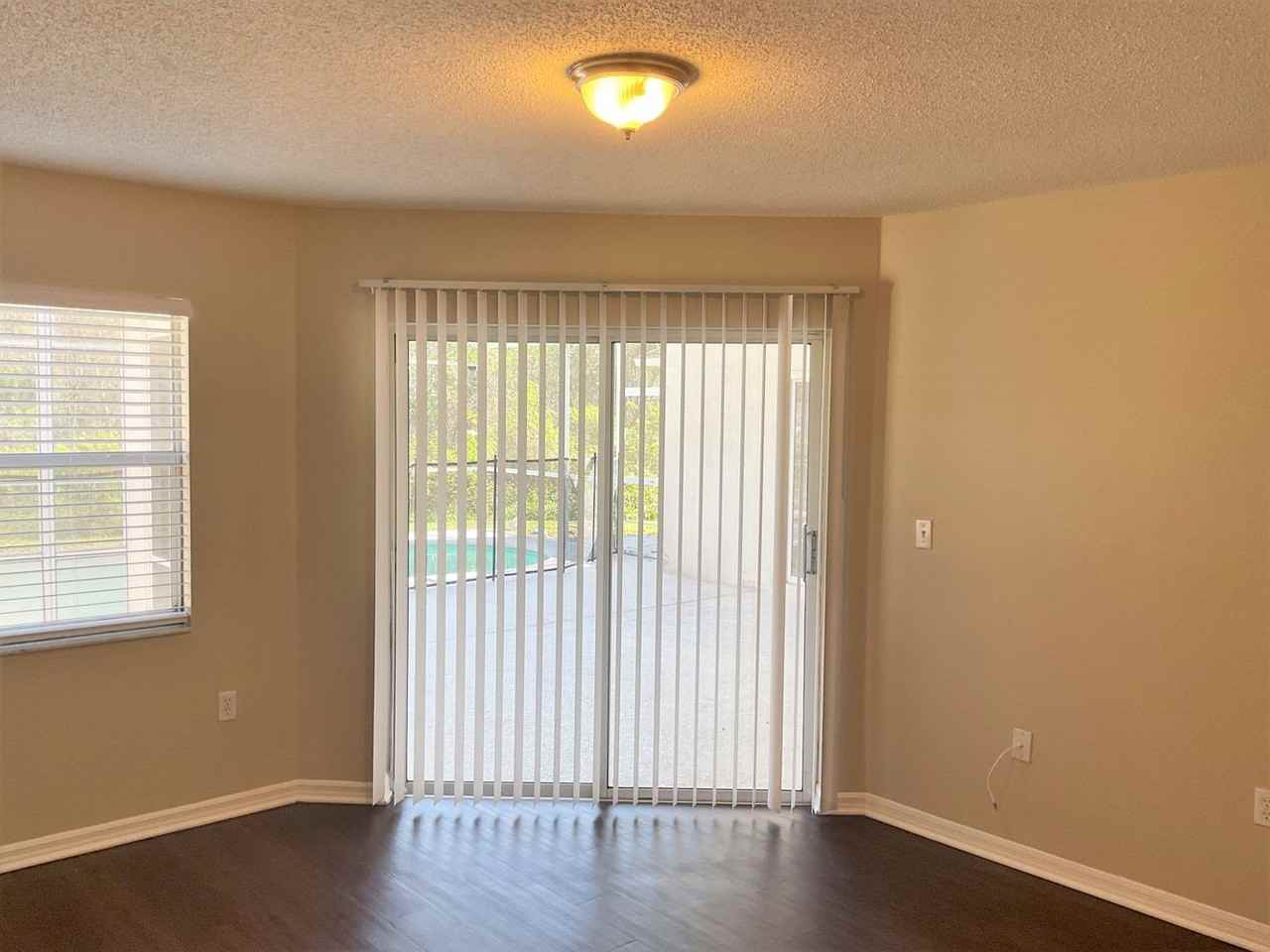 344 Thousand Oaks Blvd - Photo 3 of 13