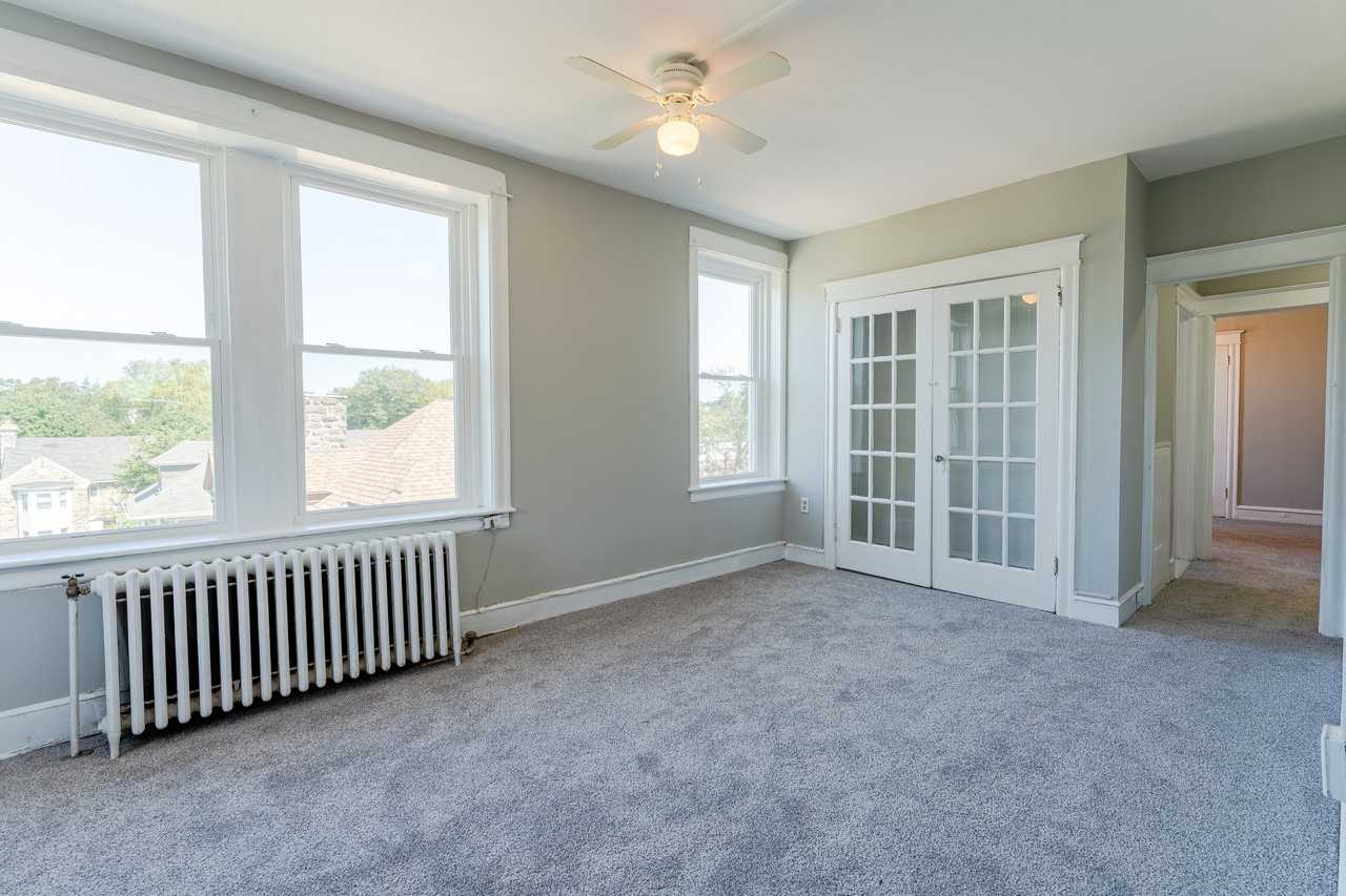 Belmont Place - Photo 3 of 18