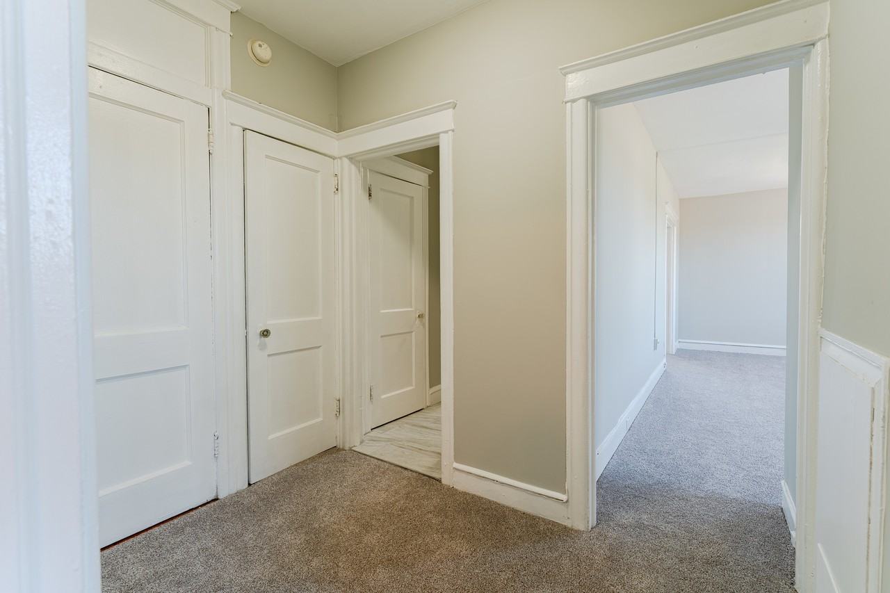 Belmont Place - Photo 7 of 18